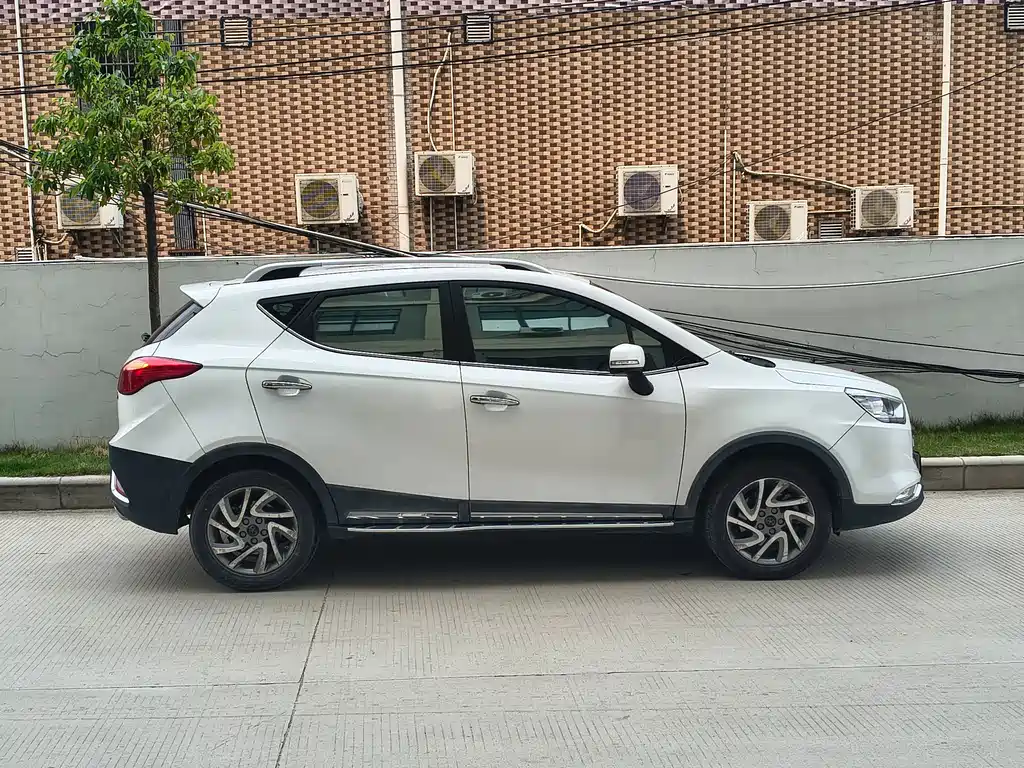 JAC Refine S3 2016