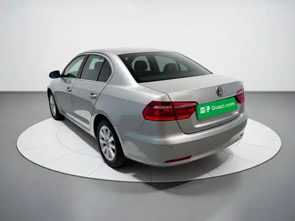 Volkswagen Lavida 2015