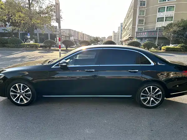 Mercedes-Benz E-Class 2018