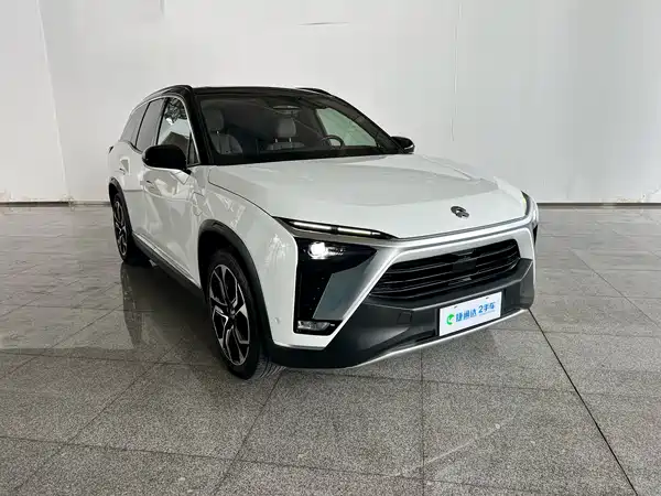 NIO ES8 2020