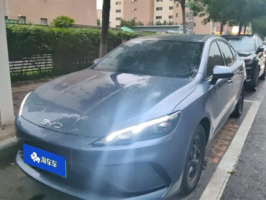 BYD Seal 05 DM-i 2025