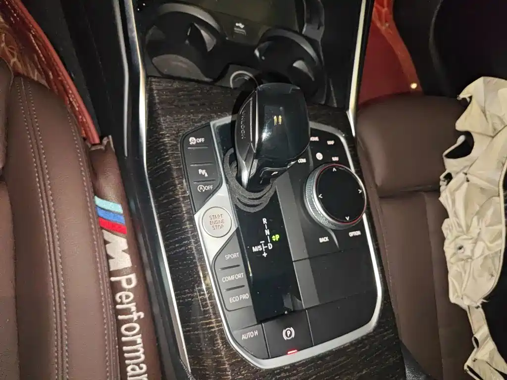 BMW 3 Series 2021 — фото 10