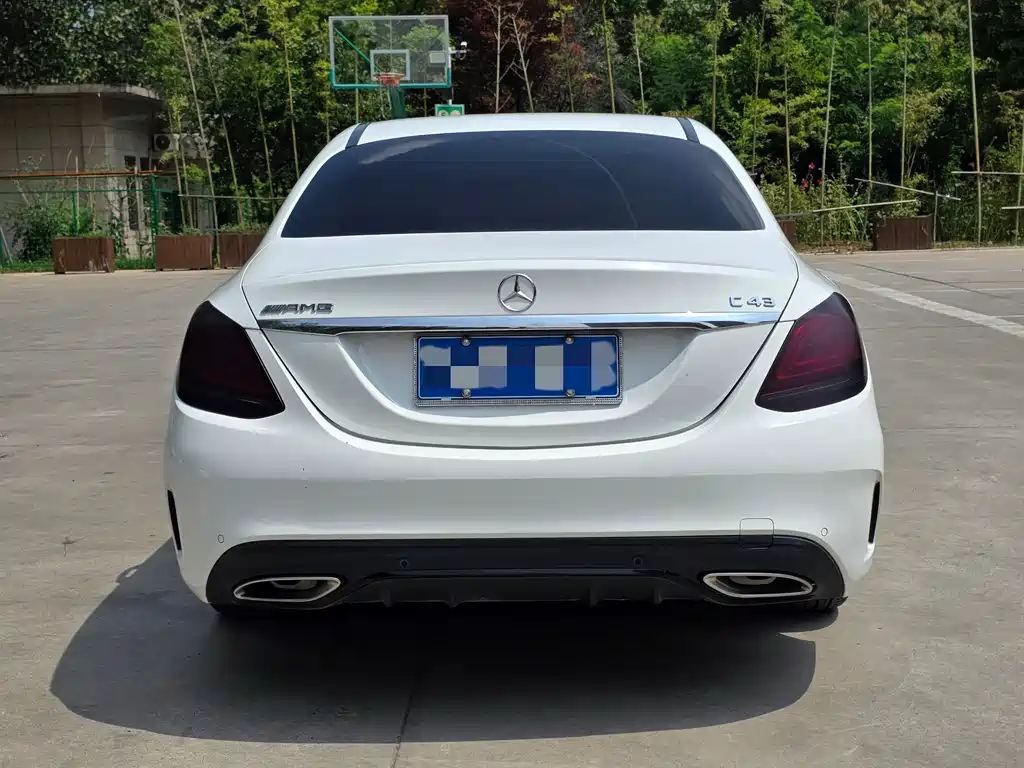 Mercedes-Benz C-Class 2019