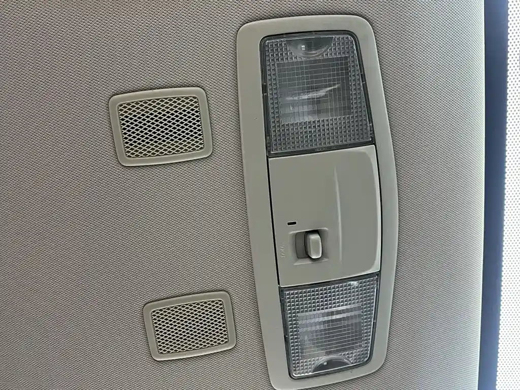 Mitsubishi Outlander 2022 — фото 12