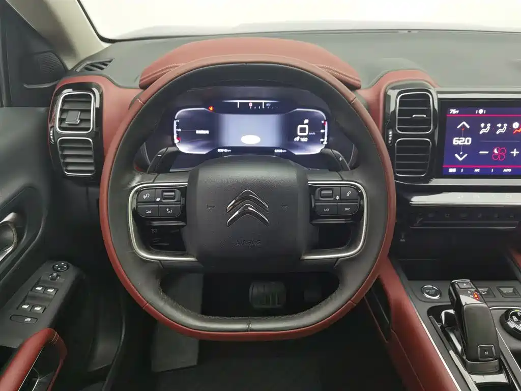 Citroen C5 AIRCROSS 2018 — фото 11