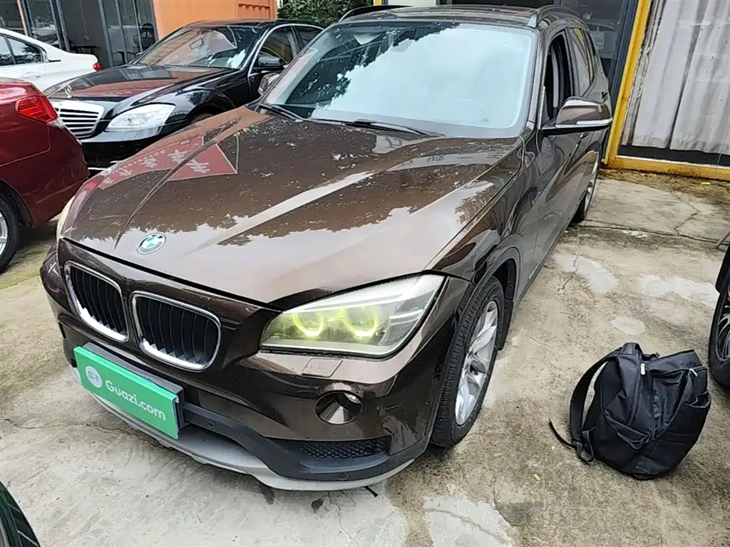 BMW X1 2014 — фото 1