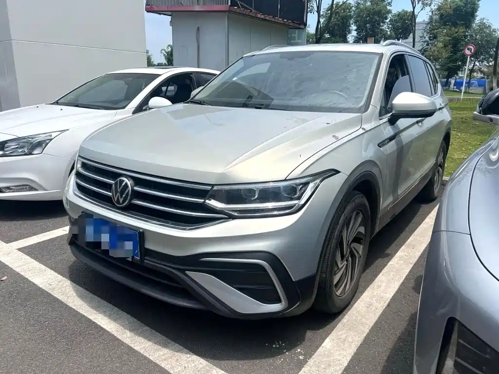 Volkswagen Tiguan L 2022