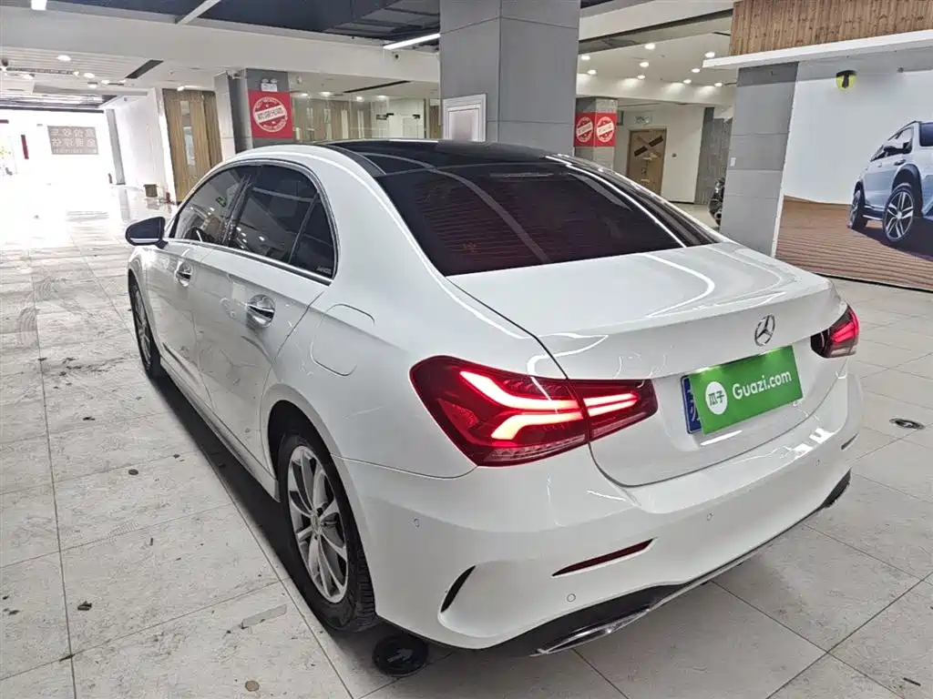 Mercedes-Benz A-Class 2021 — фото 5