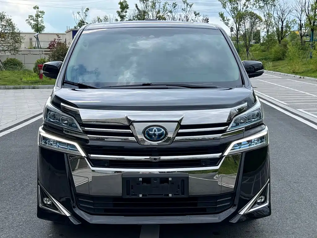 Toyota Vellfire 2021 — фото 2