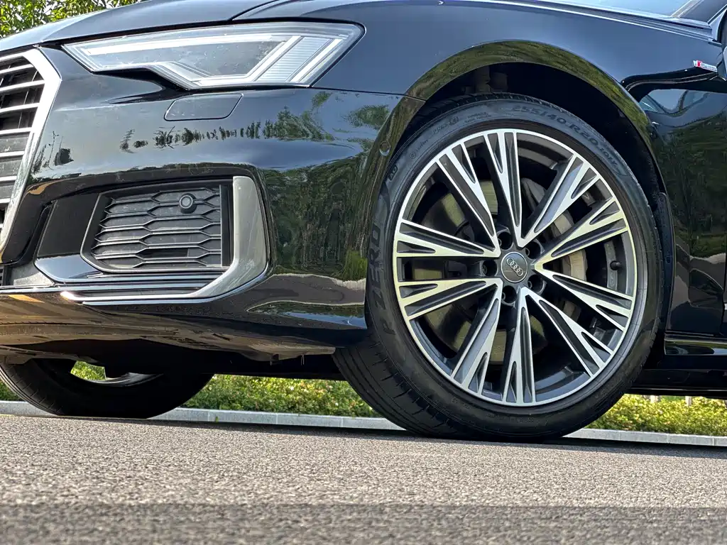 Audi A6L 2020 — фото 16