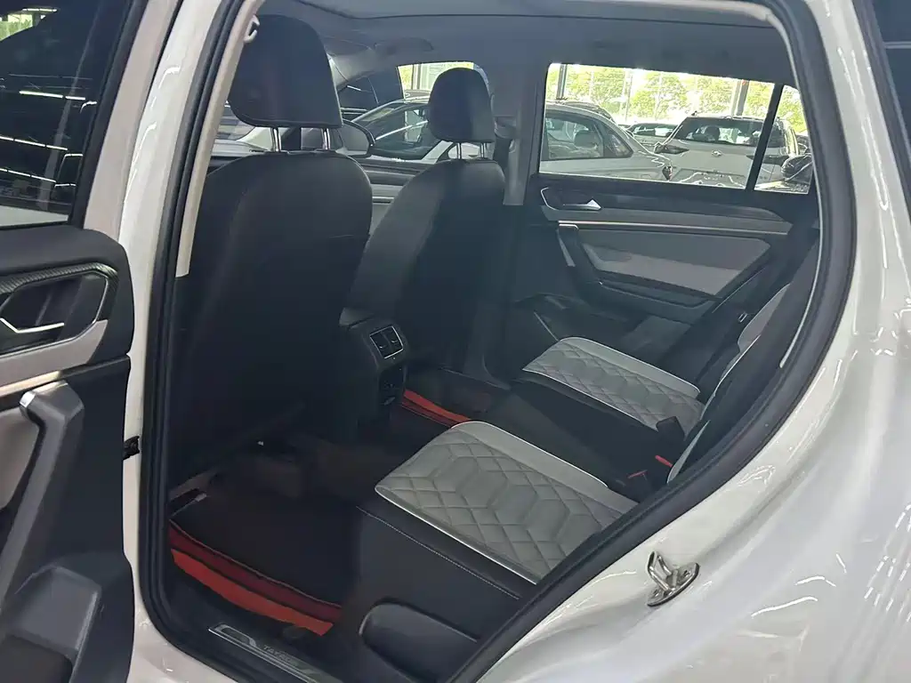 Volkswagen Tayron 2023