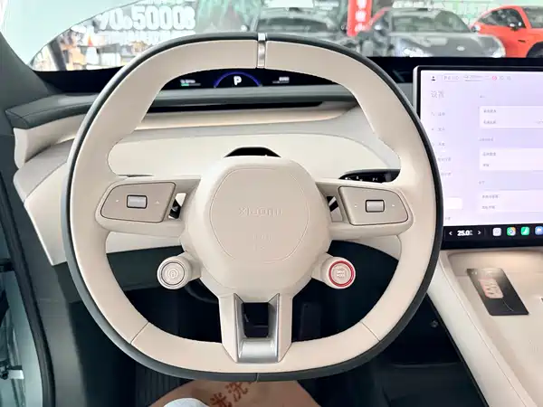 Xiaomi YU7 2025