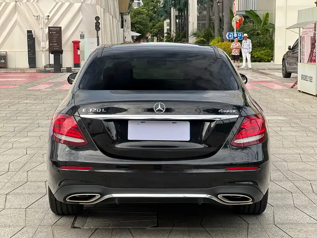 Mercedes-Benz E-Class 2018 — фото 5