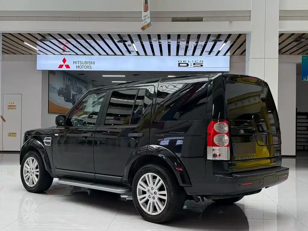 Land Rover Discovery 2012 — фото 4