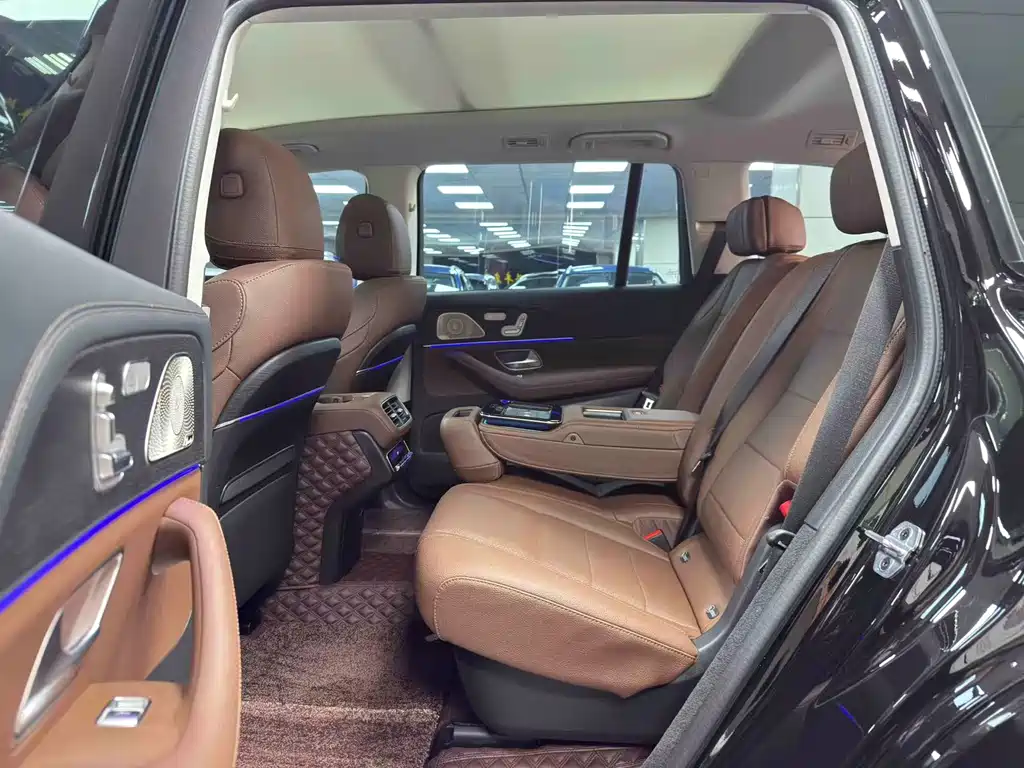 Mercedes-Benz GLS 2024 — фото 13