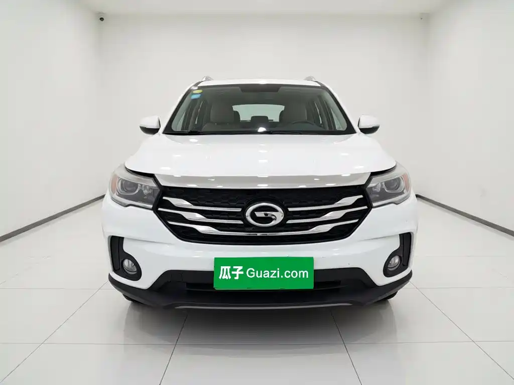 GAC Trumpchi GS4 2016 — фото 2