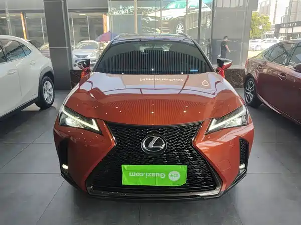 Lexus UX 2020