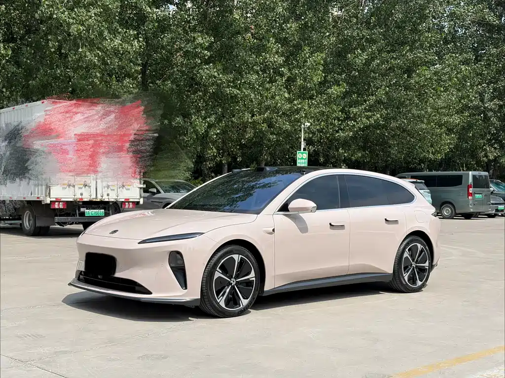 NIO ET5T 2023