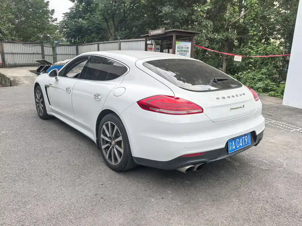 Porsche Panamera Hybrid 2015 — фото 7