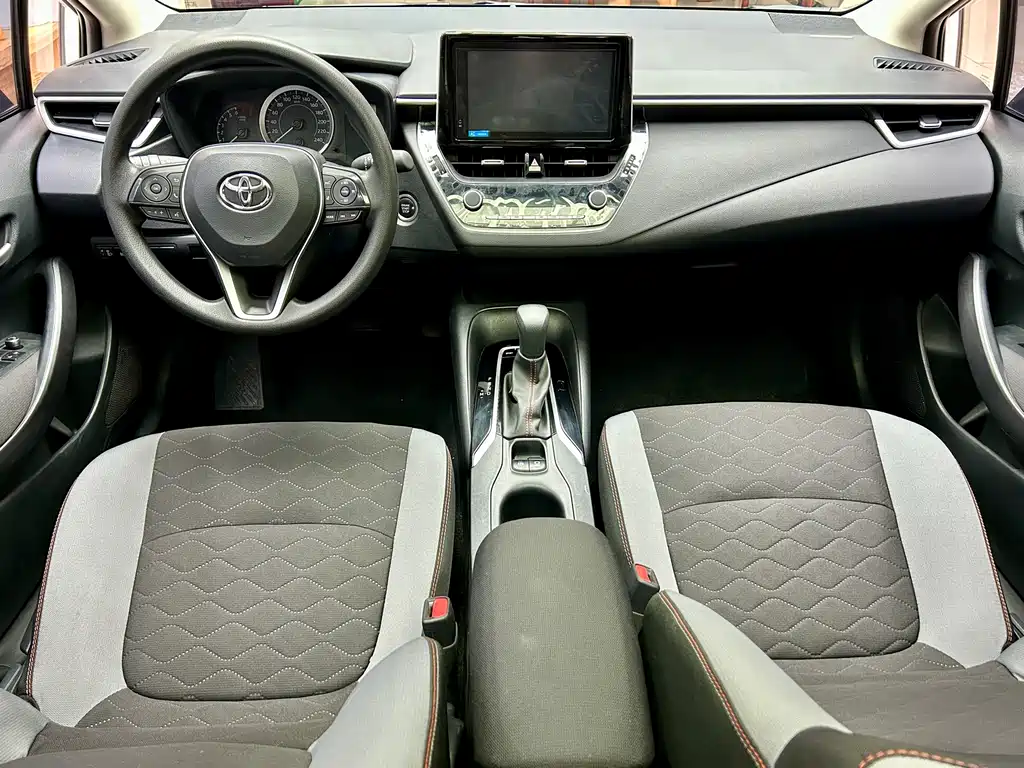 Toyota Corolla 2023 — фото 14