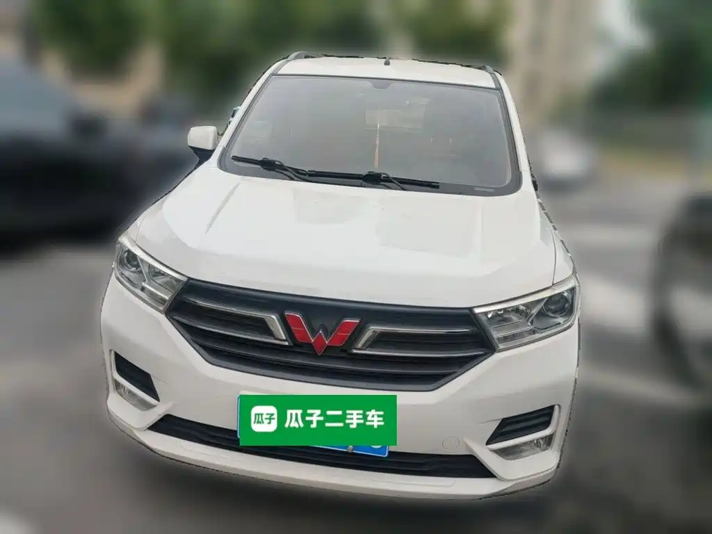 Wuling Hongguang 2020 — фото 2