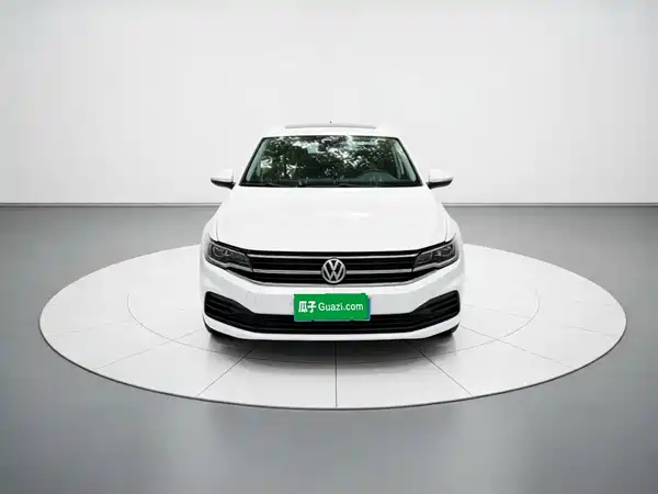 Volkswagen Bora 2021
