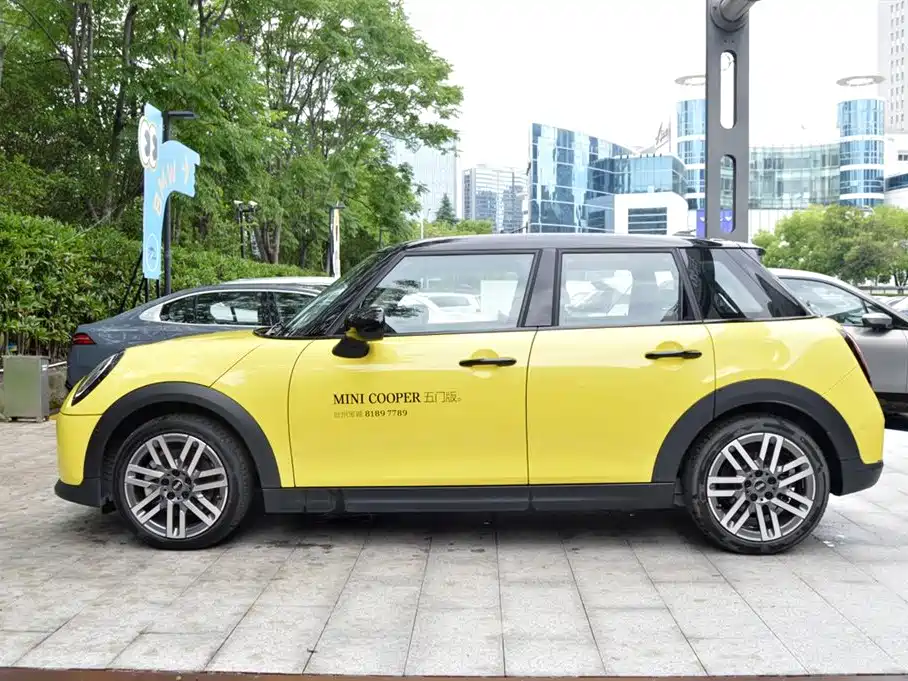 MINI Mini 2024