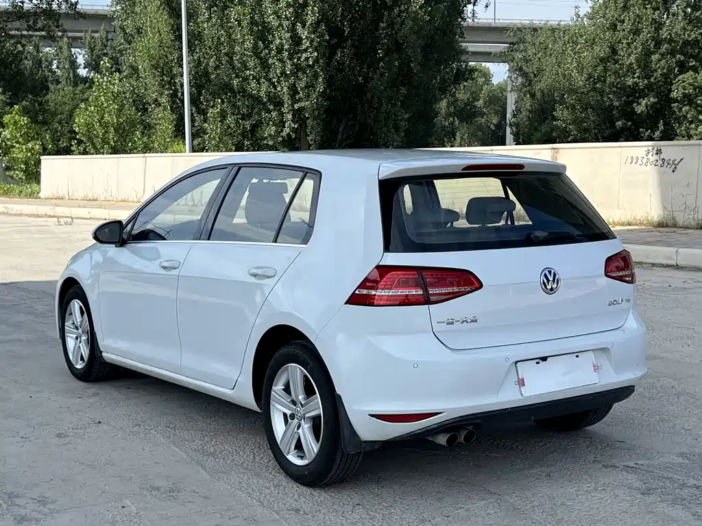 Volkswagen Golf 2016