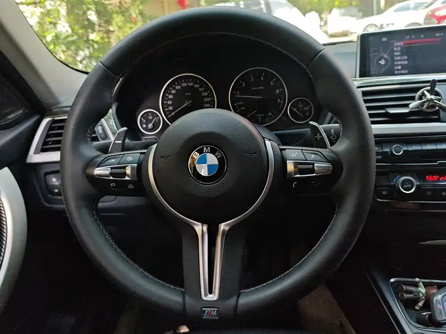 BMW 3 Series 2014 — фото 14