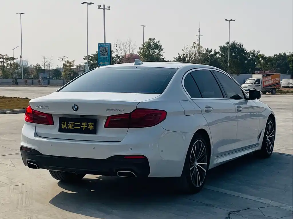 BMW 5 Series 2020