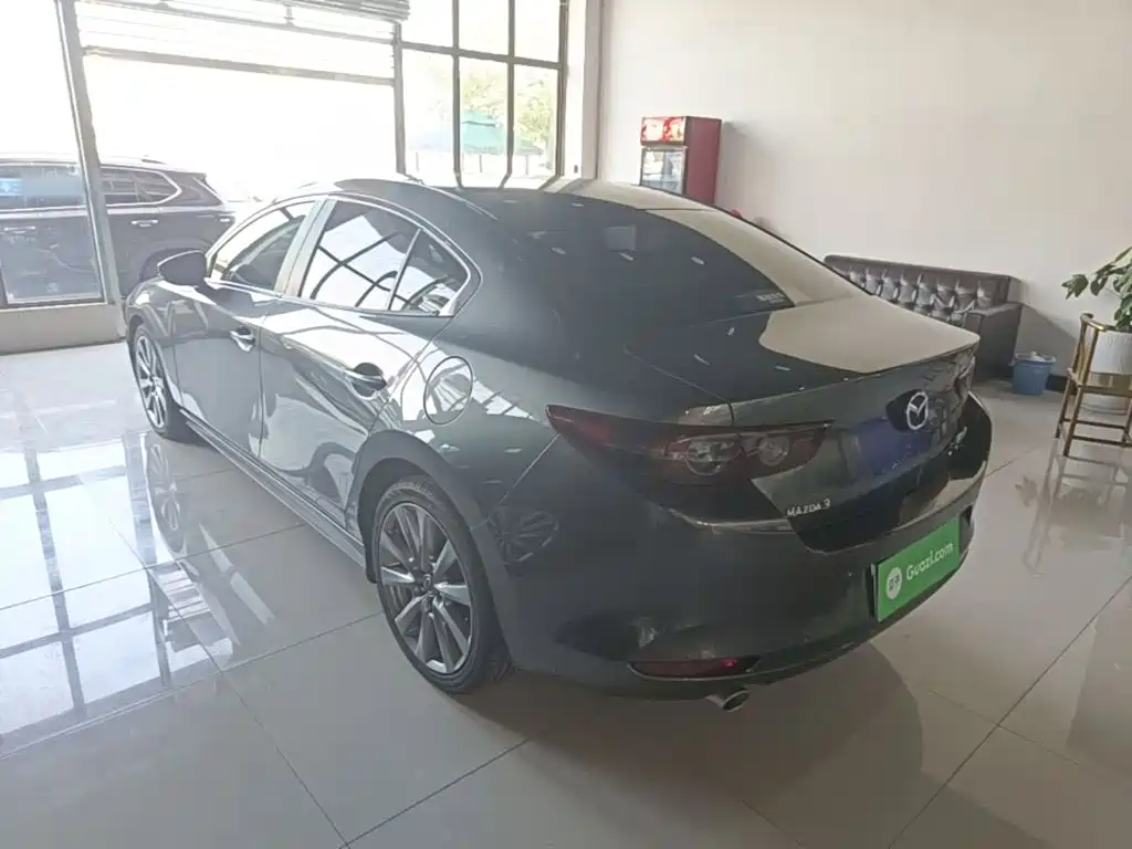 Mazda 3 Angkesela 2020