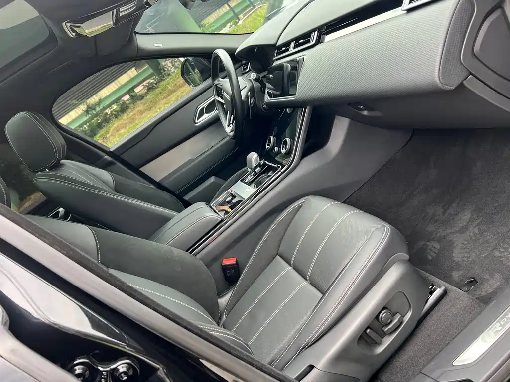 Land Rover Velar 2022 — фото 16
