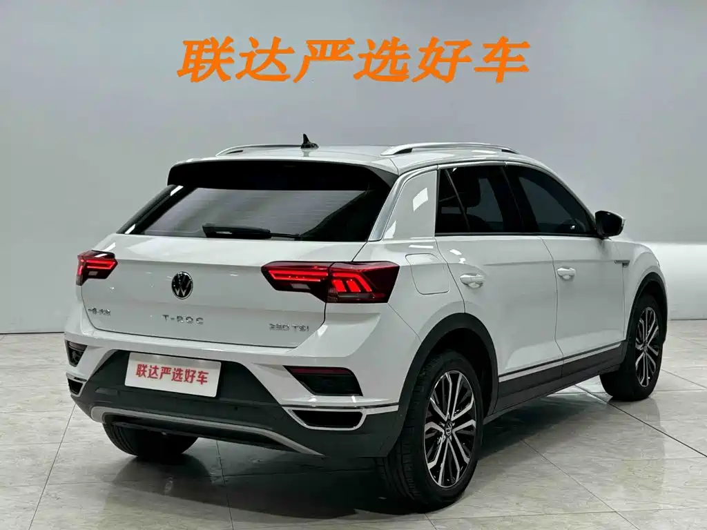 Volkswagen T-Roc 2023 — фото 24