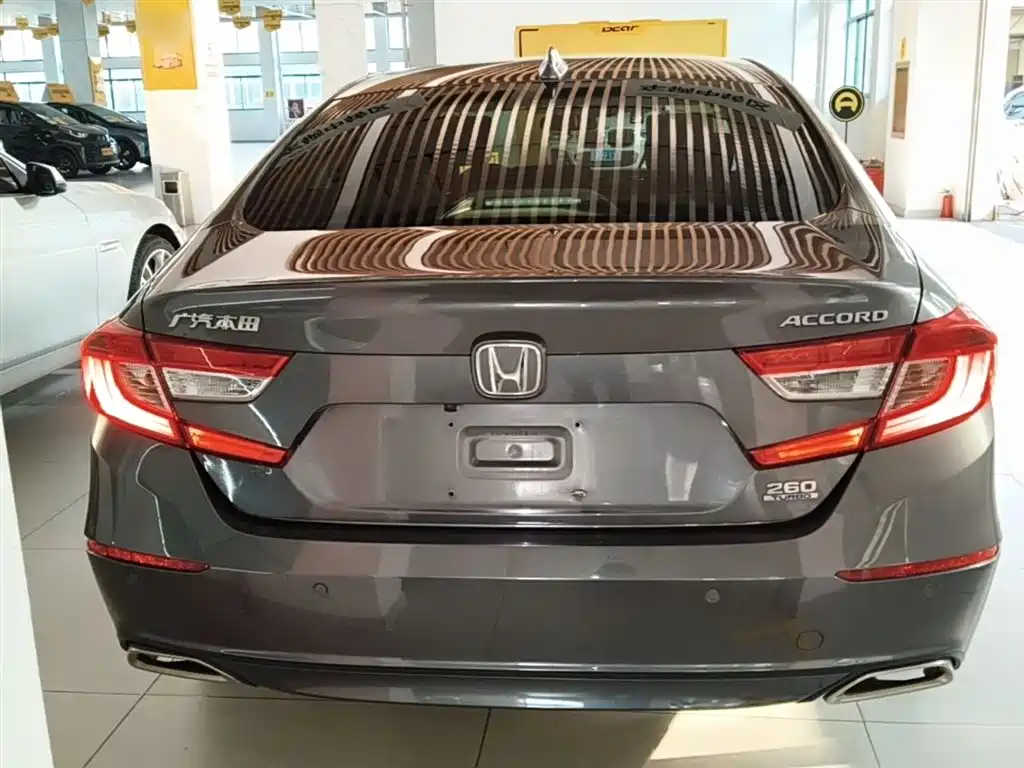 Honda Accord 2020 — фото 6