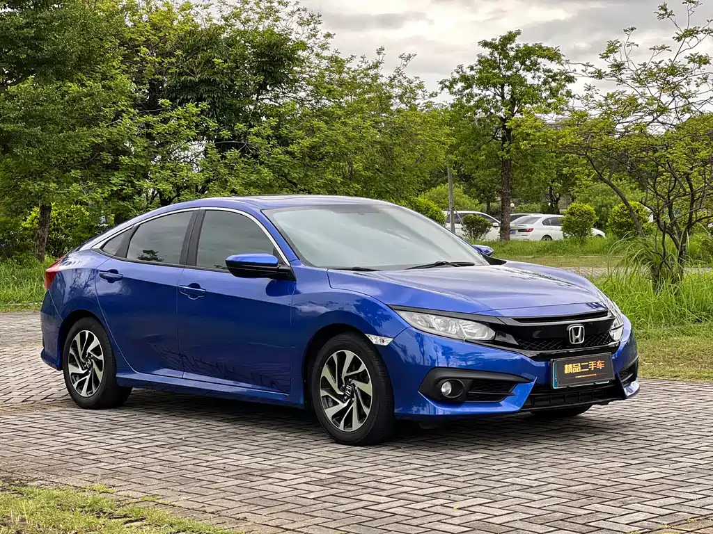 Honda Civic 2016 — фото 3
