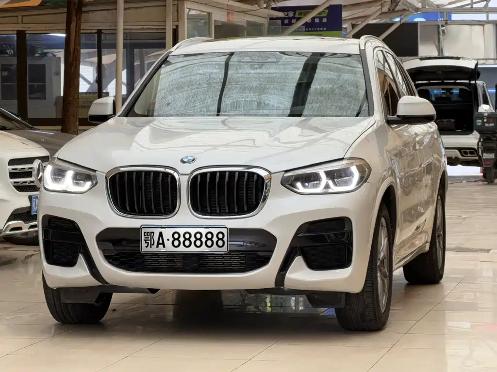 BMW X3 2021