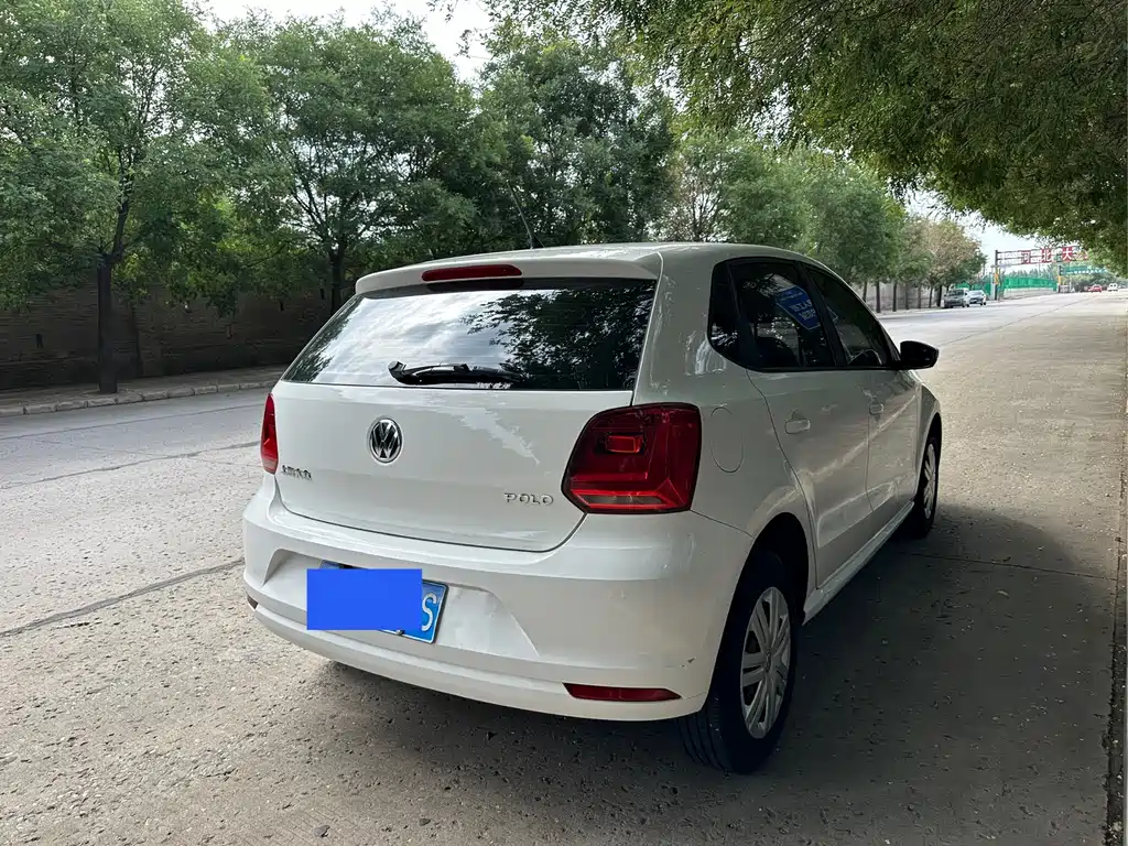 Volkswagen Polo 2016