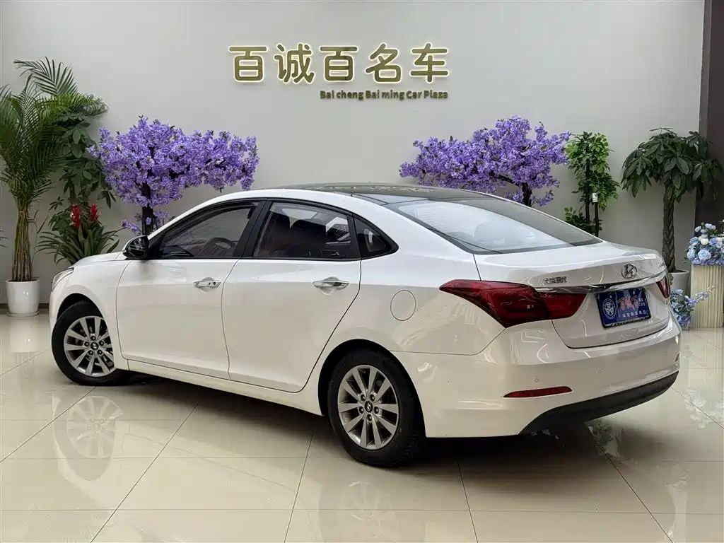 Hyundai Mistra 2015 — фото 8