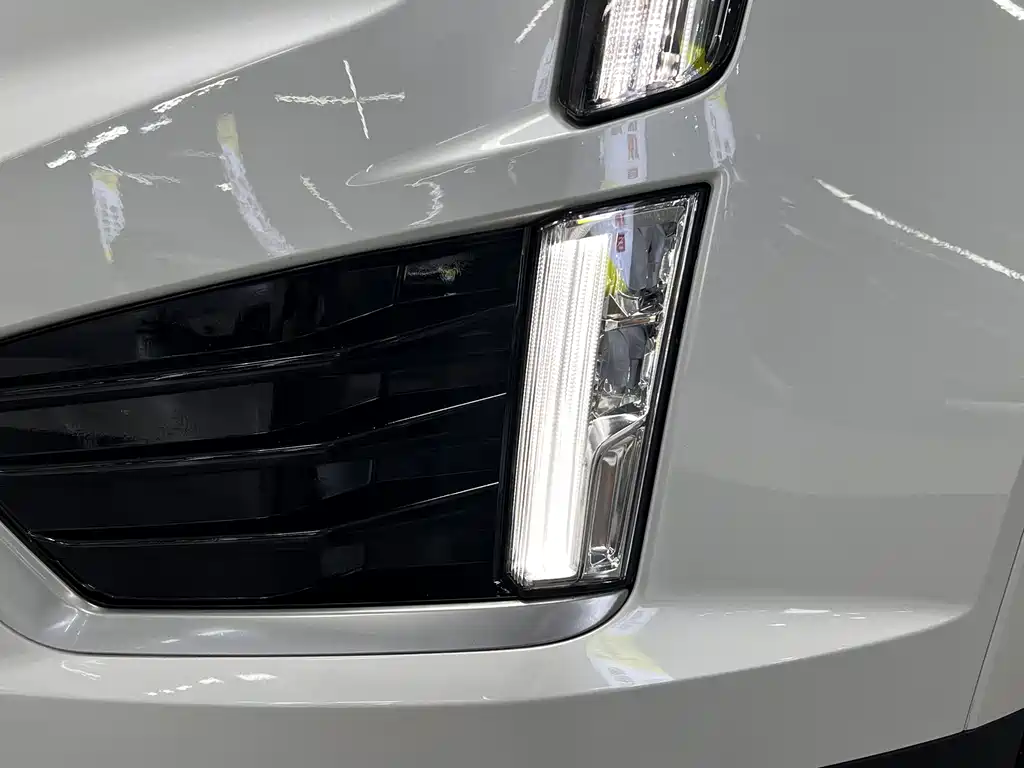 Cadillac XT5 2022 — фото 10
