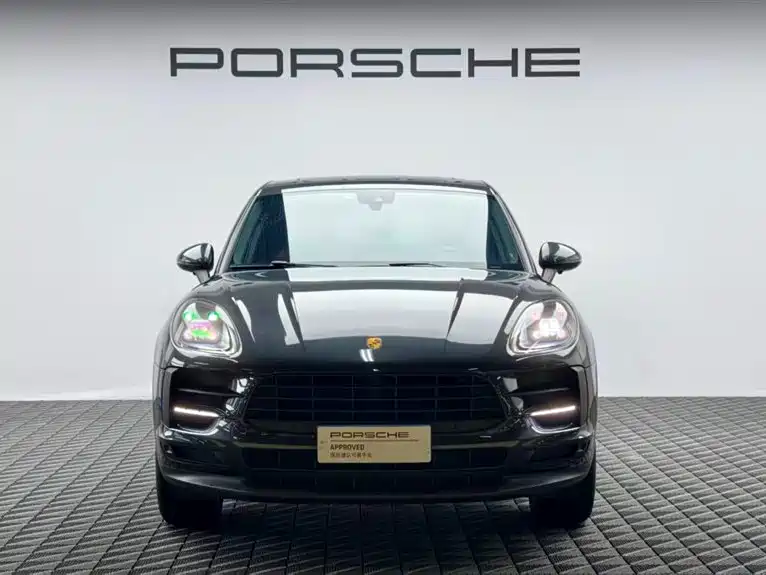 Porsche Macan 2020