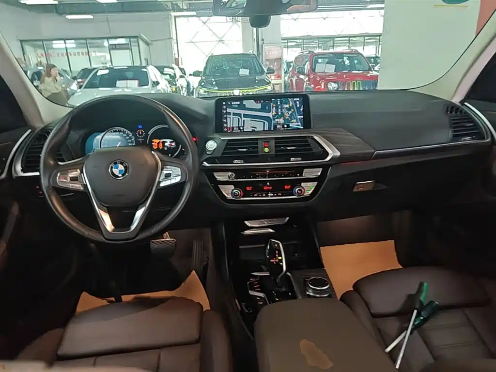 BMW X3 2019 — фото 10