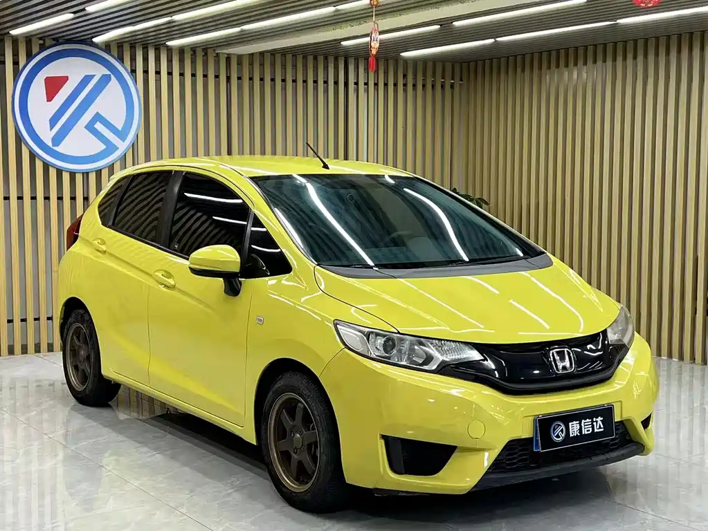 Honda Fit 2015 — фото 3