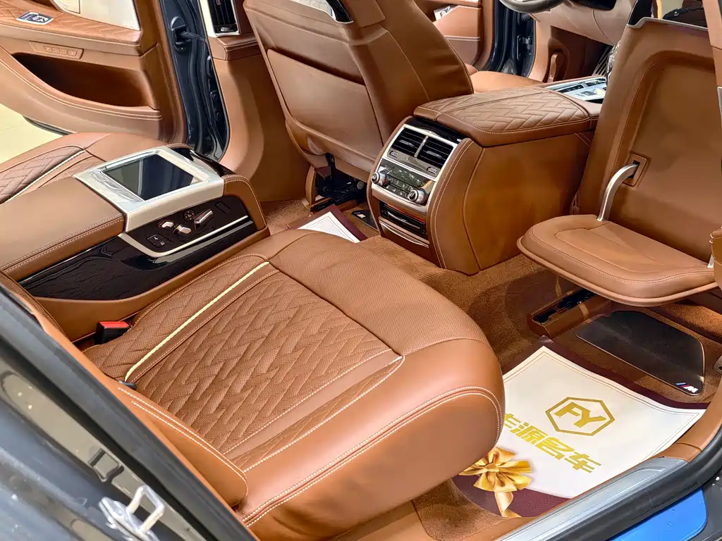 BMW 7 Series 2022 — фото 14