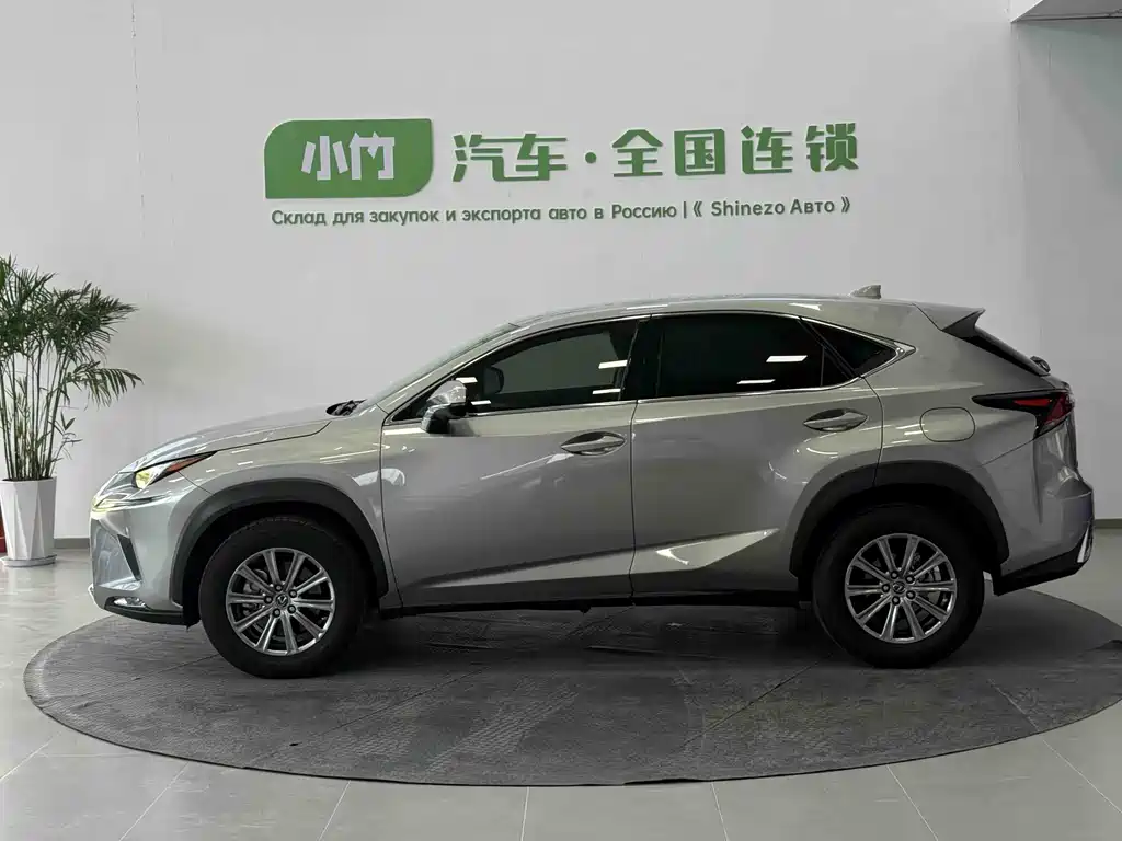 Lexus NX 2020 — фото 4