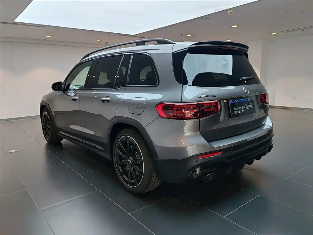Mercedes-Benz GLB AMG 2025 — фото 6