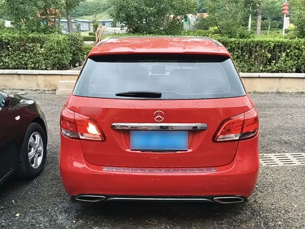 Mercedes-Benz B-Class 2015