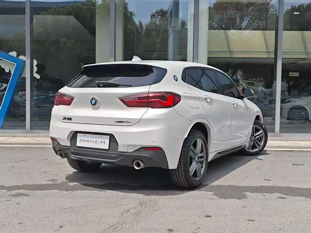 BMW X2 2023 — фото 5
