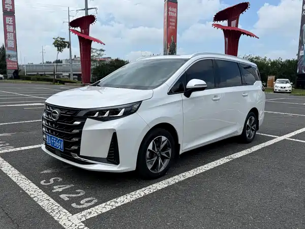 GAC Trumpchi M6 2022