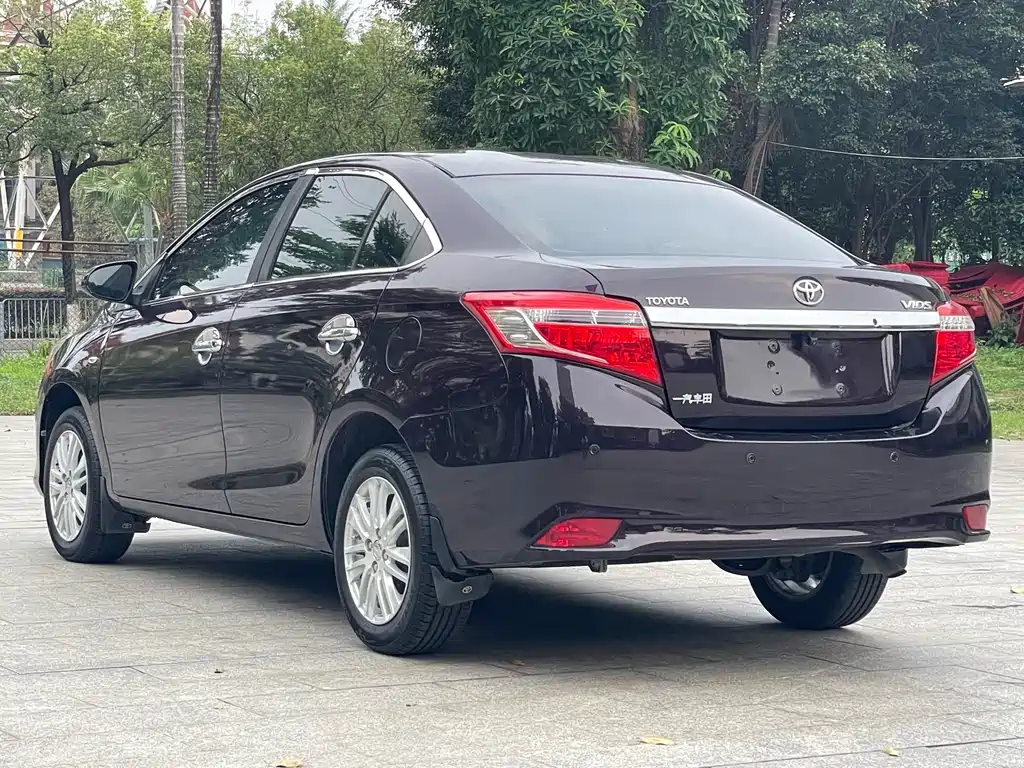 Toyota Vios 2014 — фото 14