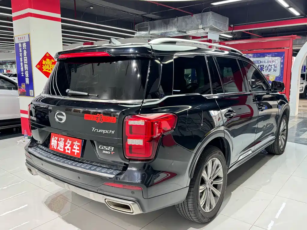 GAC Motor Trumpchi GS8 2020 — фото 9